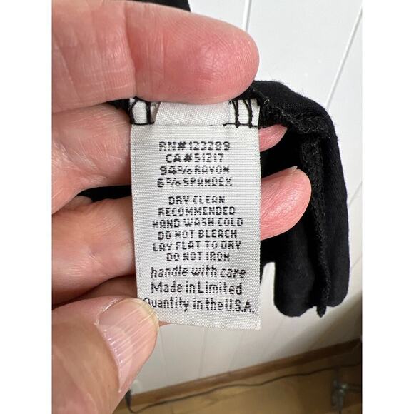 Lauren Moshi Black Tunic Length Tank "Love Conquers All" Graphic Size XS - Picture 6 of 7